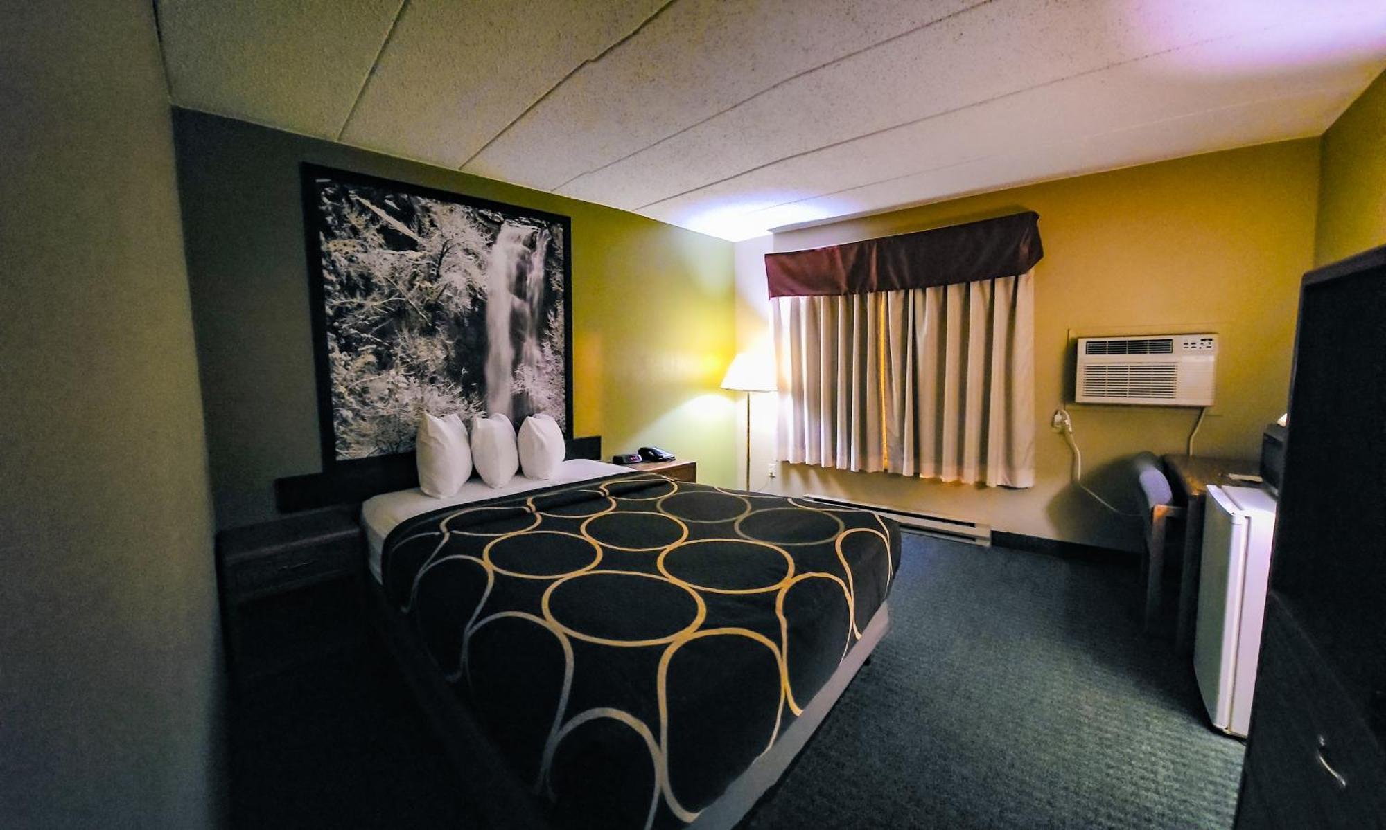 Super 8 By Wyndham Rapid City Ngoại thất bức ảnh