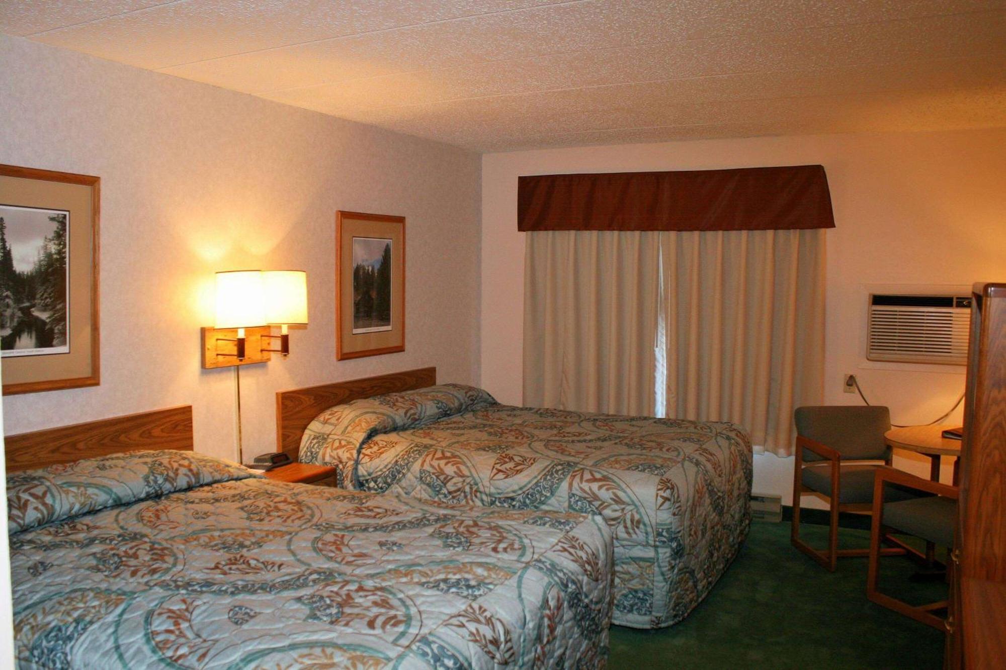 Super 8 By Wyndham Rapid City Ngoại thất bức ảnh